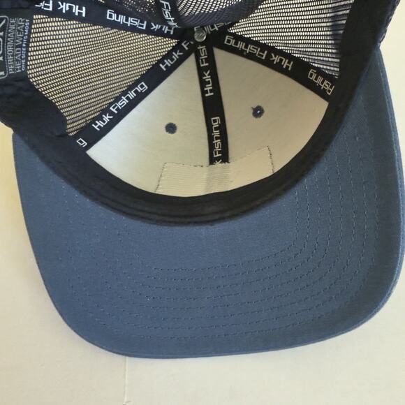 Huk Mens Fishing Hat Cap Snap Back Navy Blue Trucker Mesh American Flag Patch - Picture 4 of 5